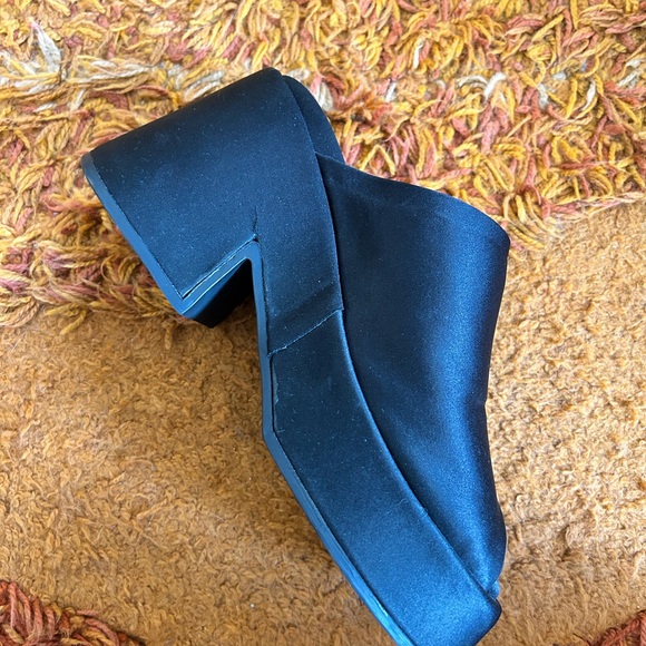 GANNI Satin Platform Mules - Picture 5 of 12